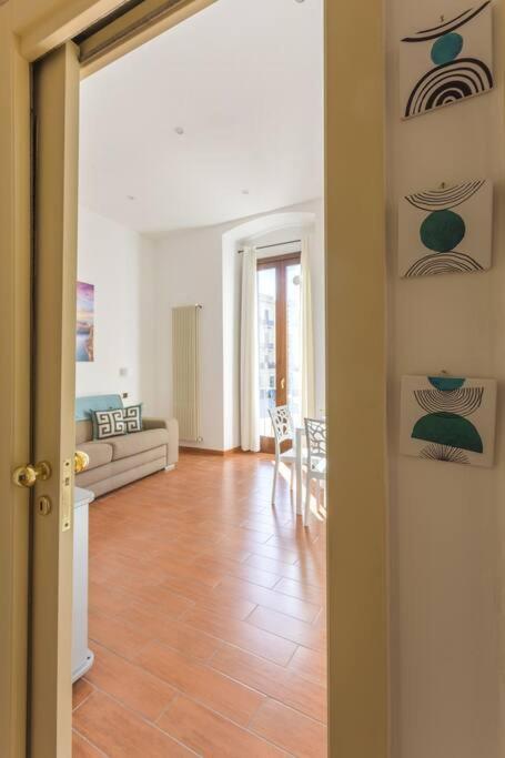 Dimora Donna Vittoria Apartment บารี ภายนอก รูปภาพ